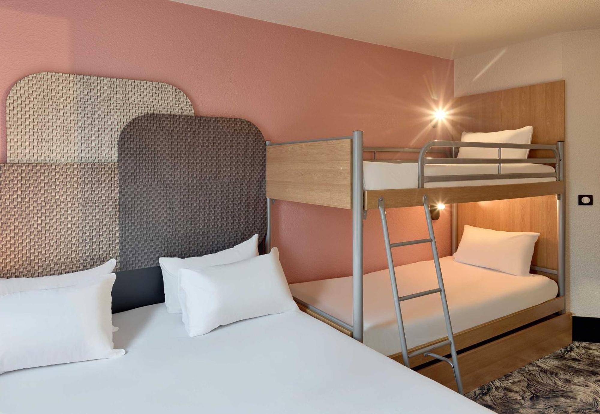 B&B Hotel Noisy-Le-Grand Exteriör bild