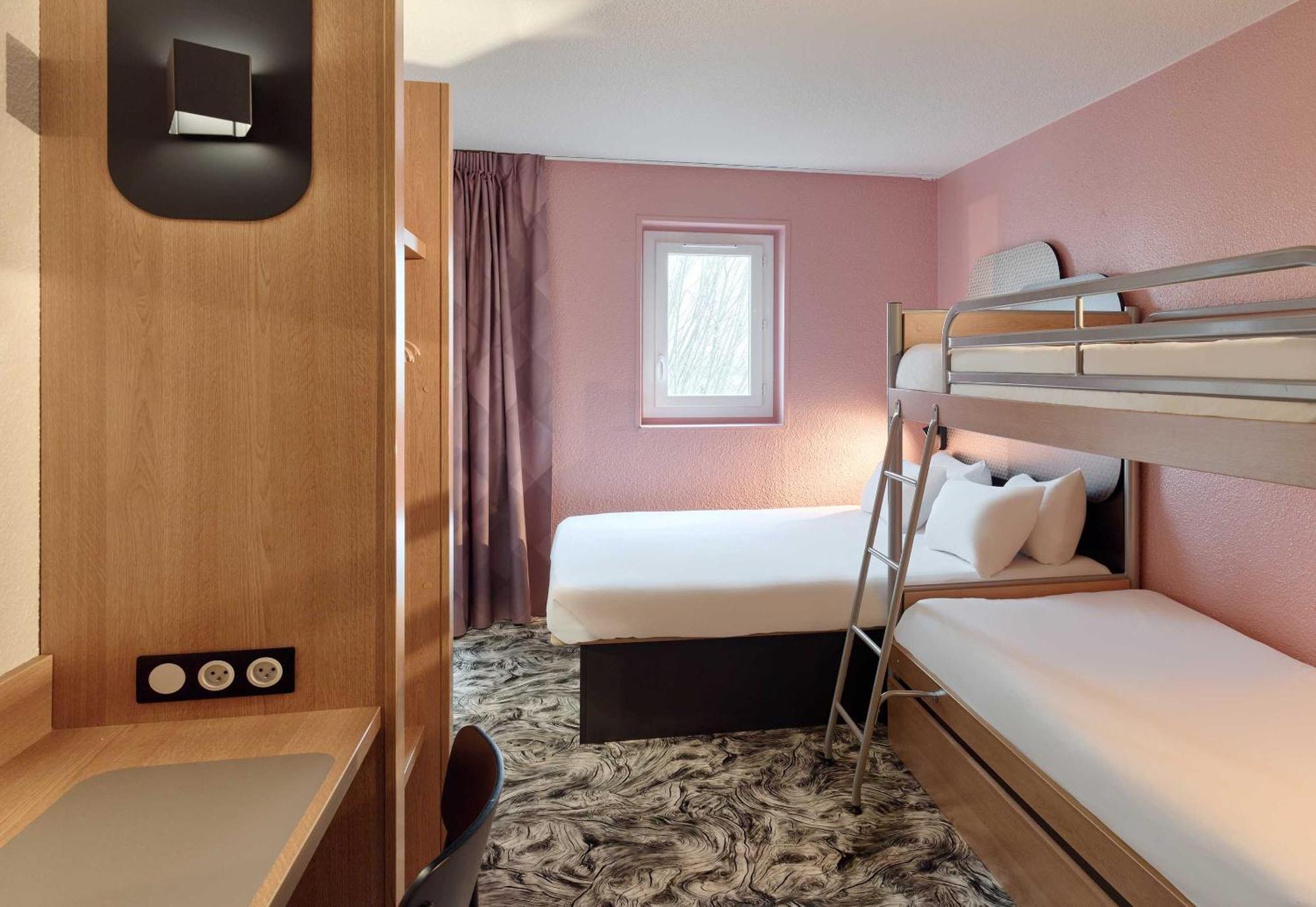 B&B Hotel Noisy-Le-Grand Exteriör bild