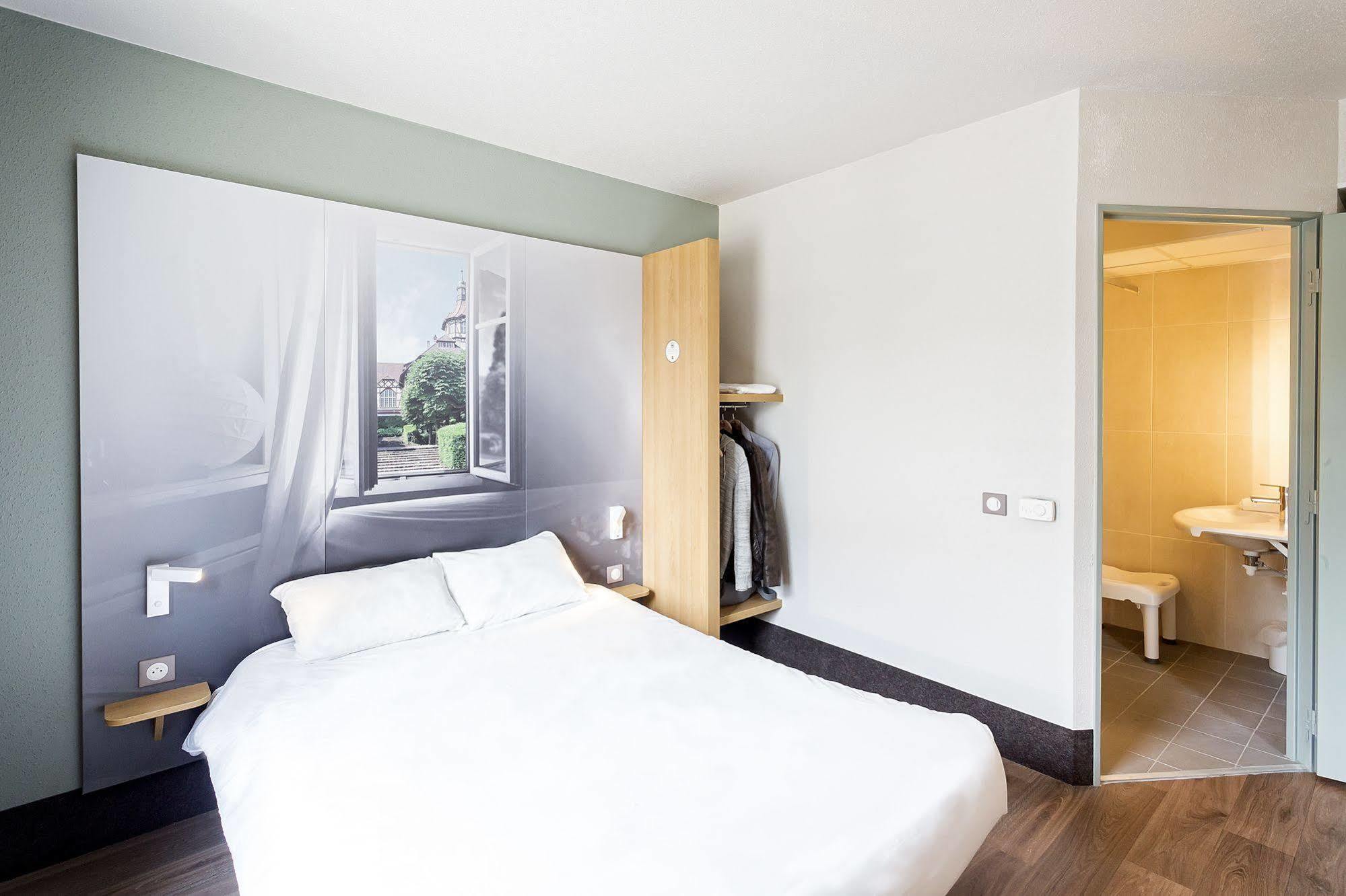B&B Hotel Noisy-Le-Grand Exteriör bild