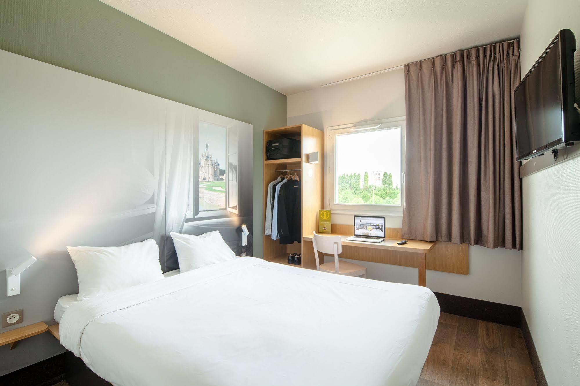 B&B Hotel Noisy-Le-Grand Exteriör bild